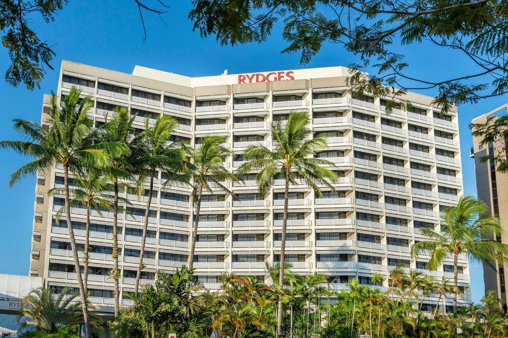 Rydges Esplanade Resort קאירנס מראה חיצוני תמונה