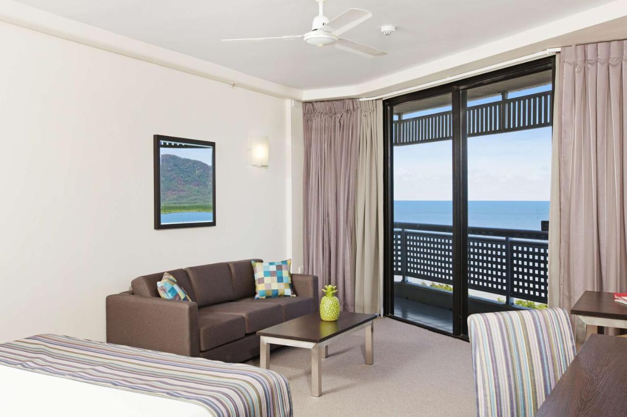 Rydges Esplanade Resort קאירנס מראה חיצוני תמונה
