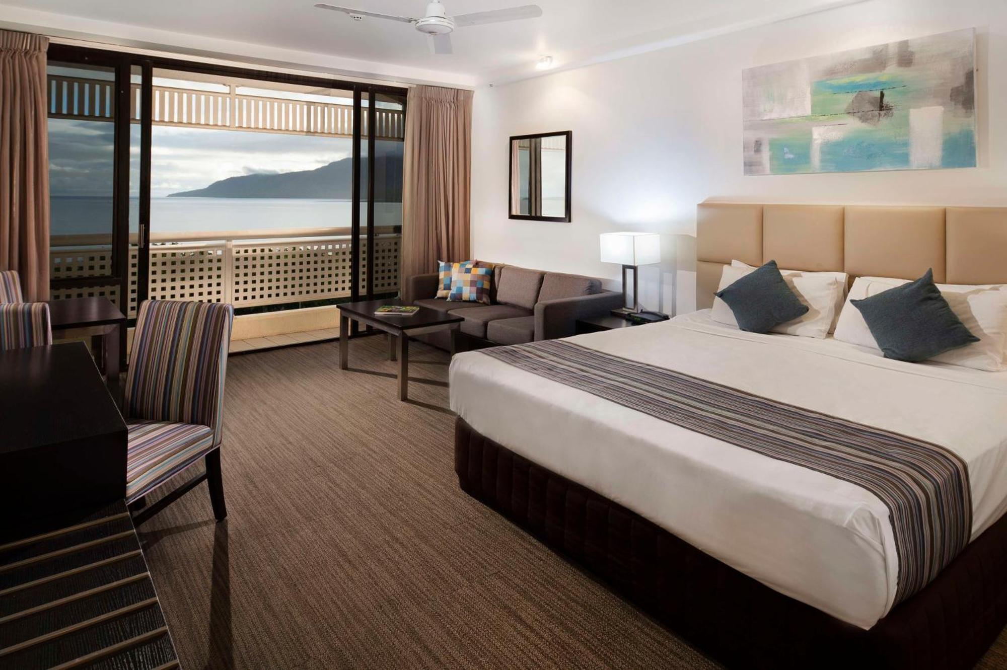 Rydges Esplanade Resort קאירנס מראה חיצוני תמונה