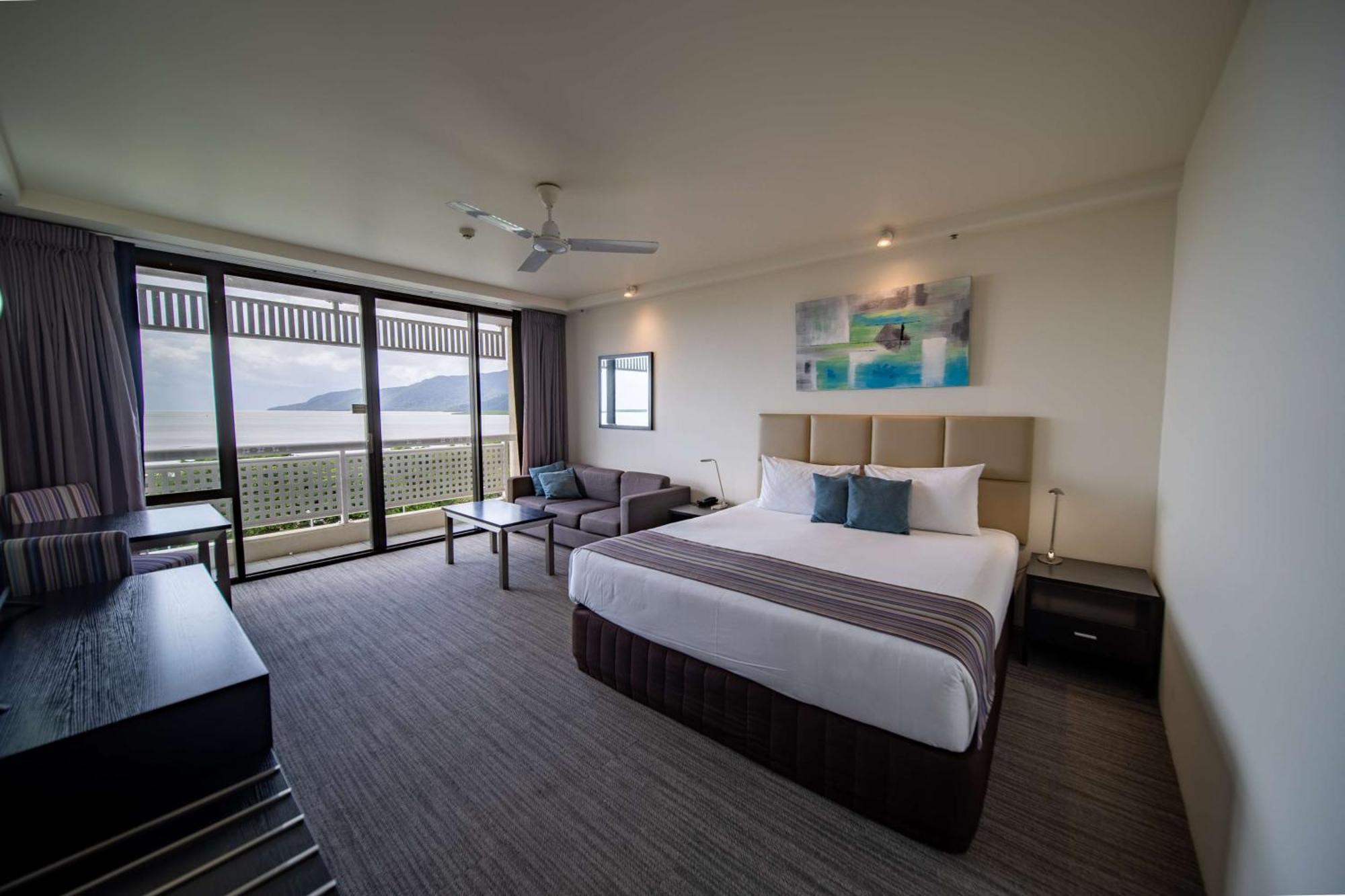 Rydges Esplanade Resort קאירנס מראה חיצוני תמונה